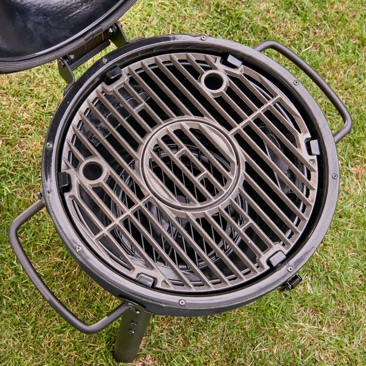 Char-Griller® Akorn Jr. Kamadogrilli