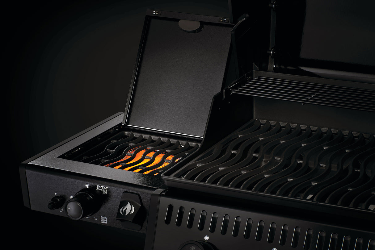 Napoleon Legend 365-DSIB kaasugrilli sivupolttimolla
