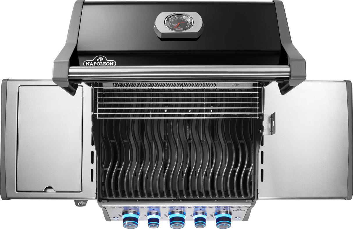 Napoleon Rogue PRO S 425 kaasugrilli Rotisserie-paistinkääntimellä
