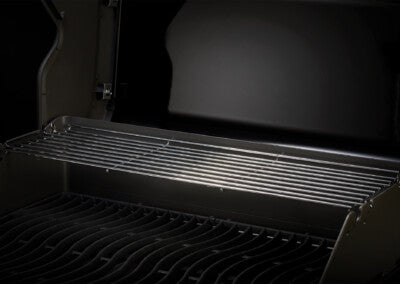 Napoleon Rogue® SE 425 RSIB kaasugrilli sivu- ja takapolttimella