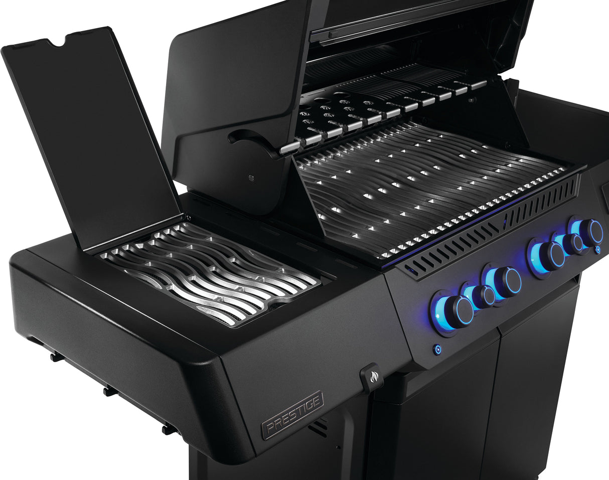 Napoleon Prestige P500 Phantom Connected -kaasugrilli VAIN GRILLITUKUSTA!
