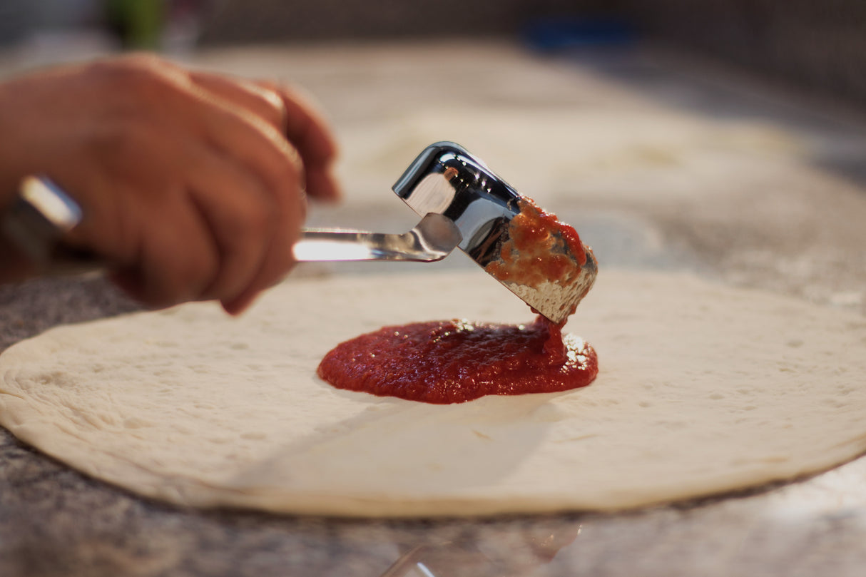 Gi.Metal tomaattikastikkeen annostelija