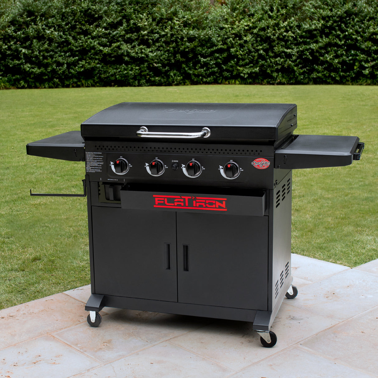 Char-Griller® Flat Iron™ Premium 4-polttimon kaasukäyttöinen parilagrilli