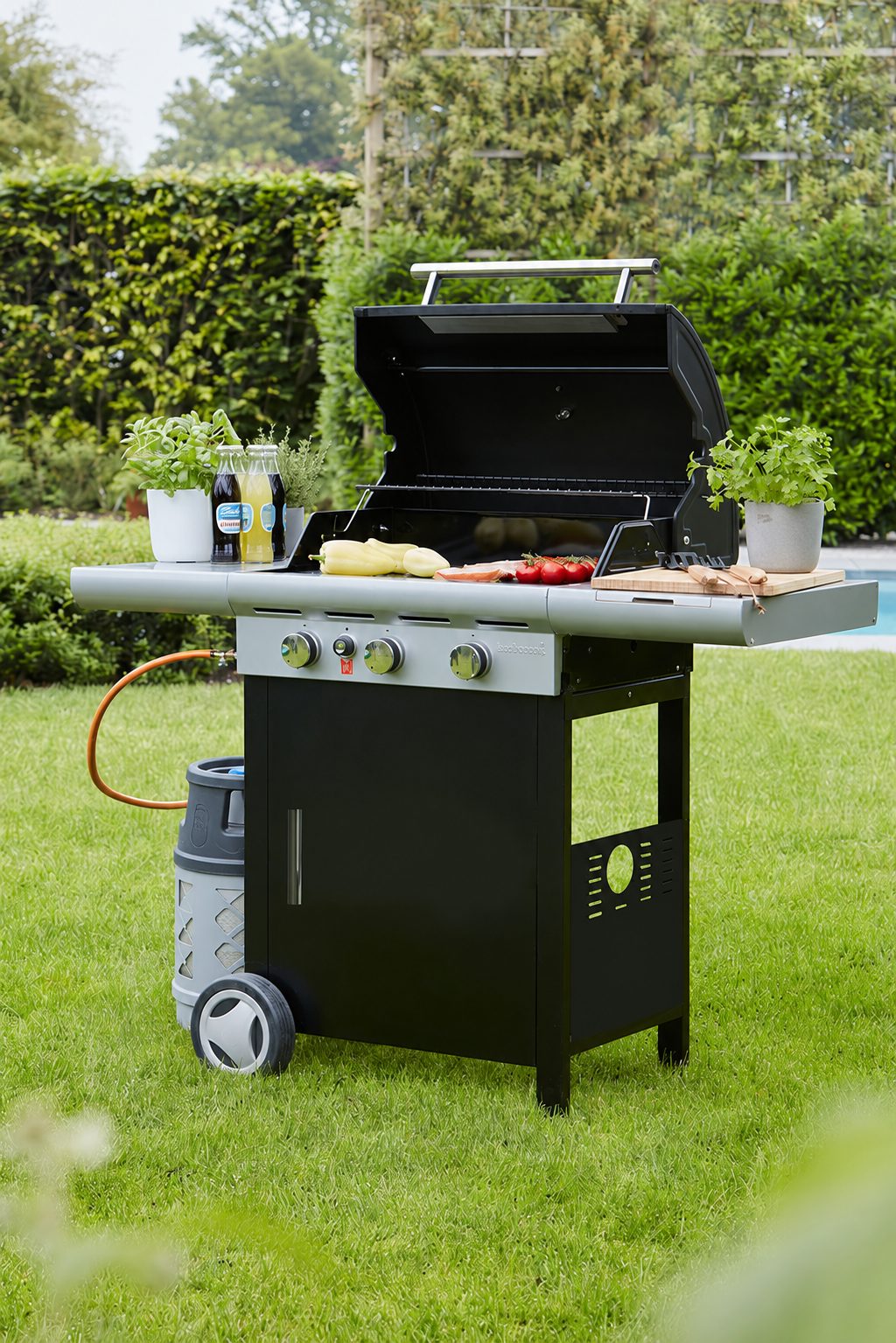 Barbecook Spring 3112 kaasugrilli säilytystilalla