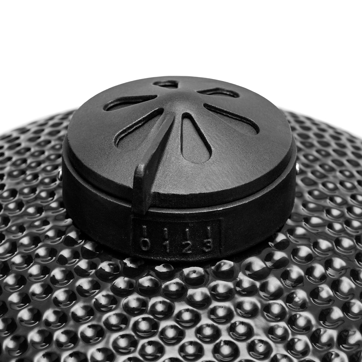 Grillitukusta nyt Kamado Bono -kamadogrillit