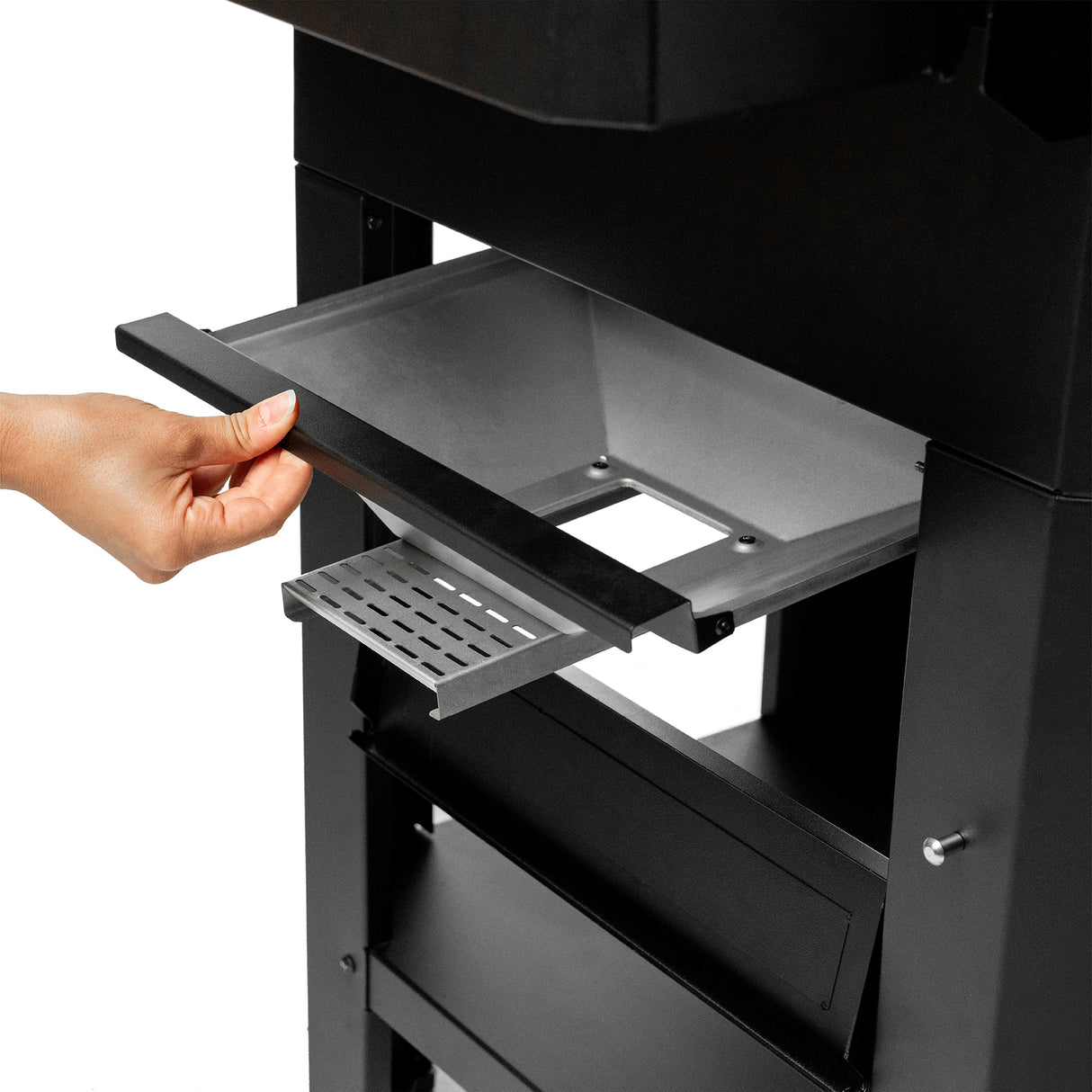 Masterbuilt Gravity Series® 600 Digitaalinen WiFi Hiiligrilli & Savustin