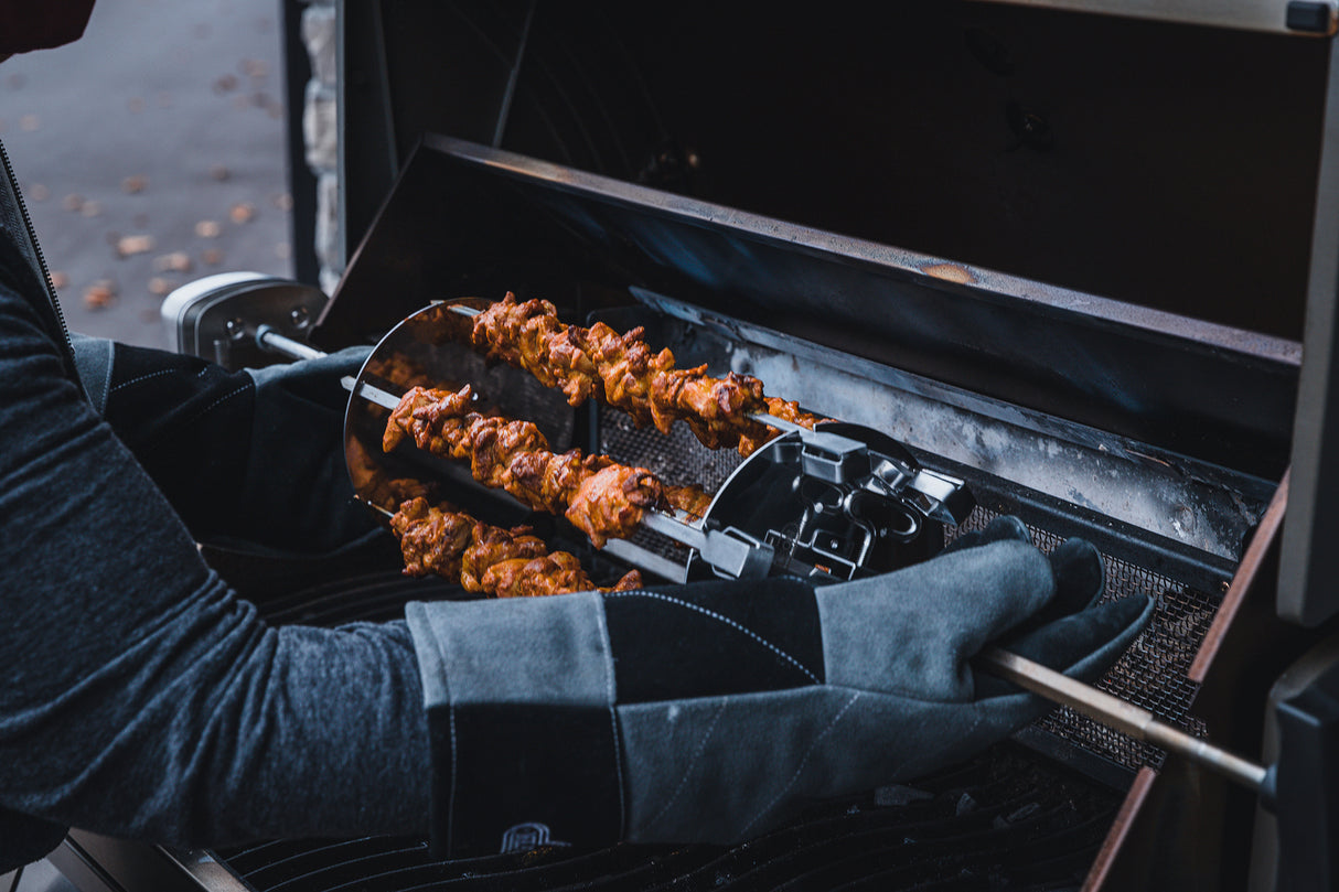 Napoleon varrastikut varrasmoottoriin Shish Kebab
