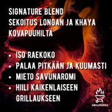 Grillitukku Signature Blend kovapuuhiilipakkaus toimitetaan kätevässä 10 kg pahvipakkauksessa, jossa hiilet ovat suojamuovin sisällä ja näin säilyvät hyvin. Hiilien koko on keskikokoista ja isoa, joka palaa pitkään korkealla lämpötilalla. Miedon savunaromin ansiosta hiili sopii kaikenlaiseen grillaukseen suoralla tulella tai pitkään low and slow kypsytykseen esimerkiksi Briskettiä savustaessa.