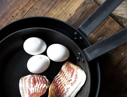 Satake hiiliteräspannu -yleiskuva