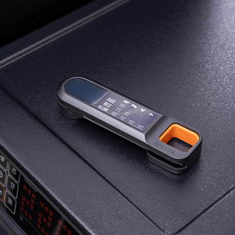 Traeger Instant read thermometer- Pikalämpömittari | TULOSSA VARASTOON MAALISKUUSSA