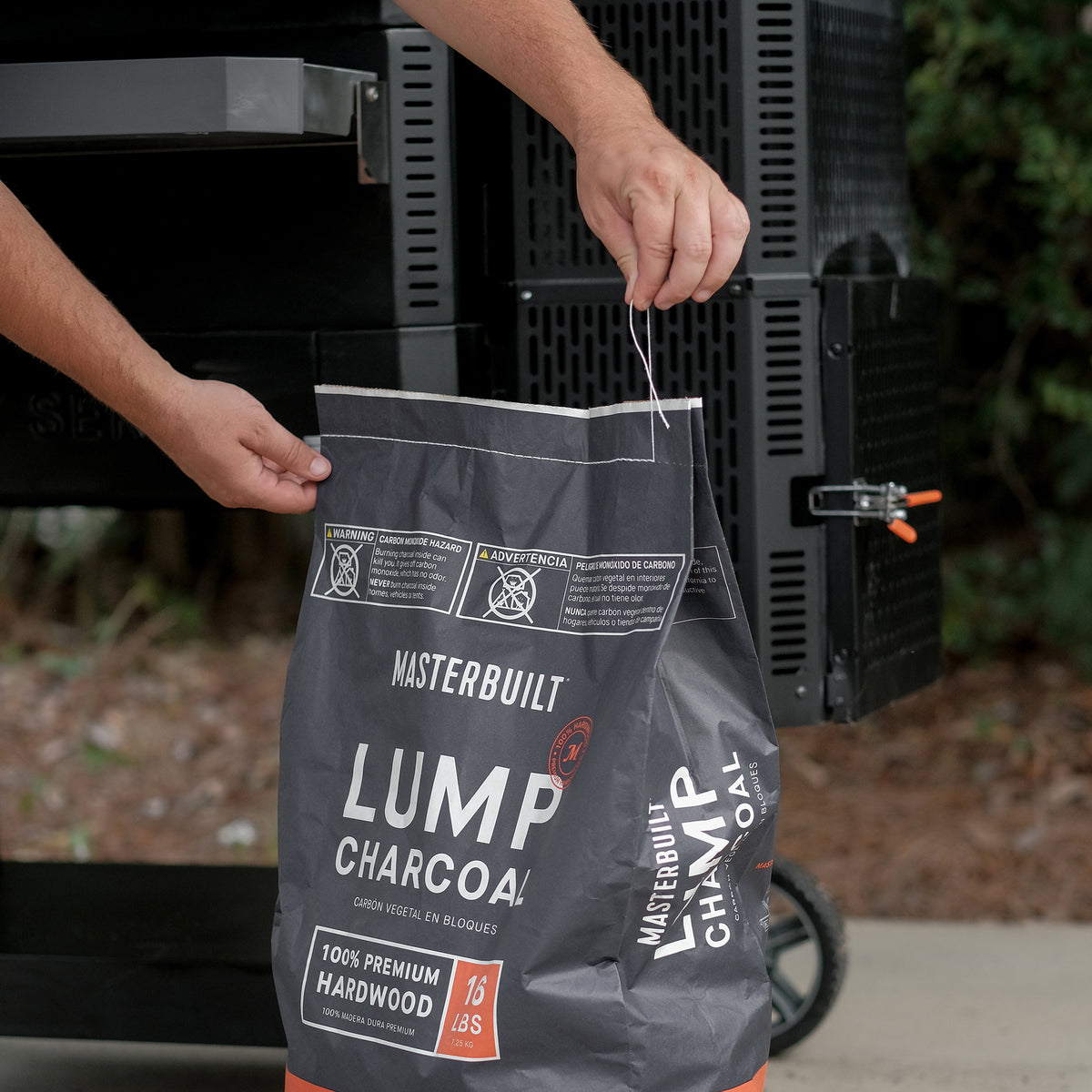 Masterbuilt® Lump Charcoal -puuhiili