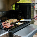 Masterbuilt Gravity Series 800 WiFi Hiiligrilli & Savustin